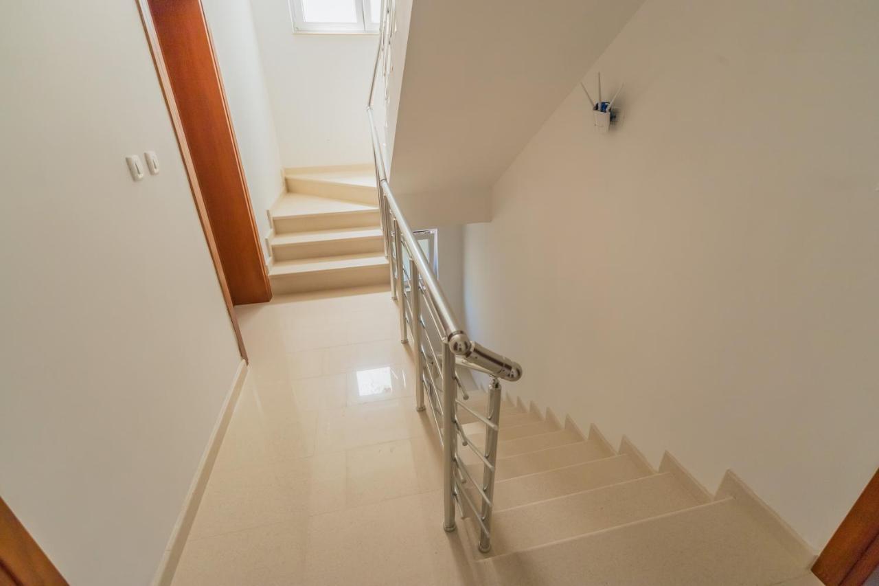 Grejm Lux Family Apartments Petrovac Dış mekan fotoğraf
