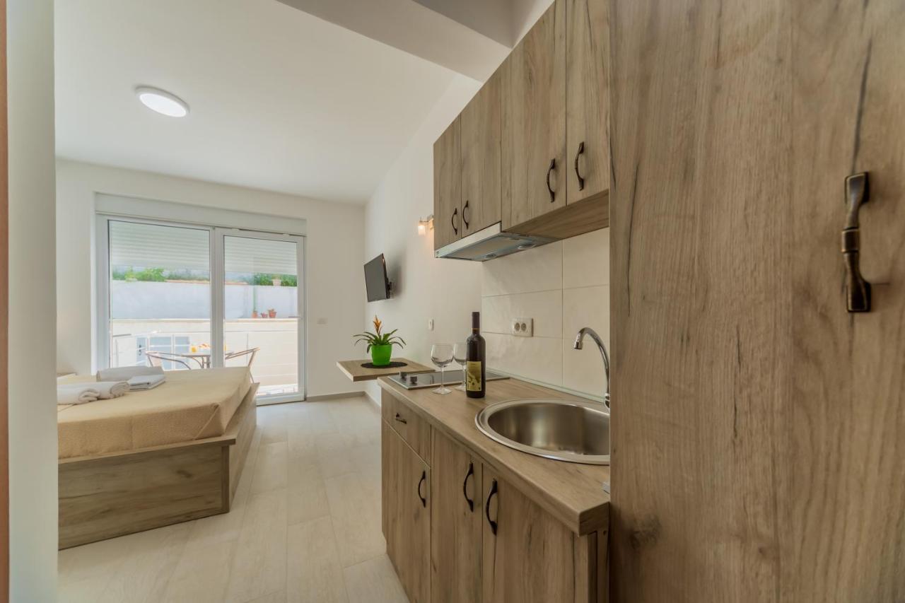 Grejm Lux Family Apartments Petrovac Dış mekan fotoğraf