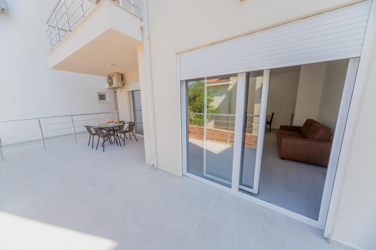Grejm Lux Family Apartments Petrovac Dış mekan fotoğraf