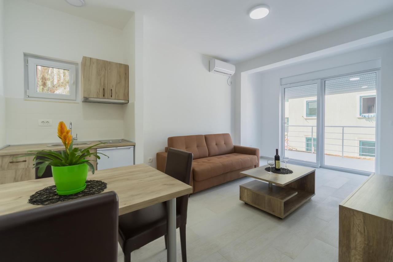 Grejm Lux Family Apartments Petrovac Dış mekan fotoğraf