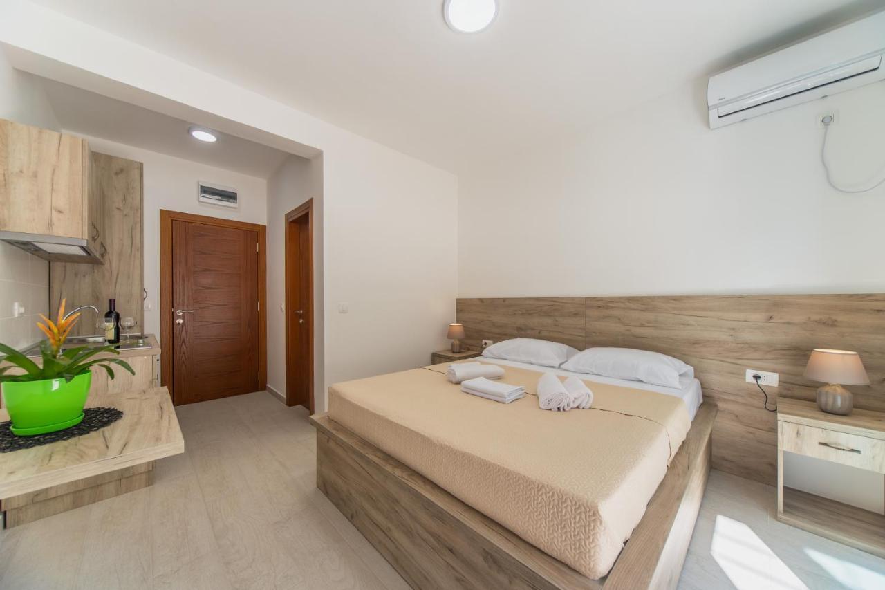 Grejm Lux Family Apartments Petrovac Dış mekan fotoğraf