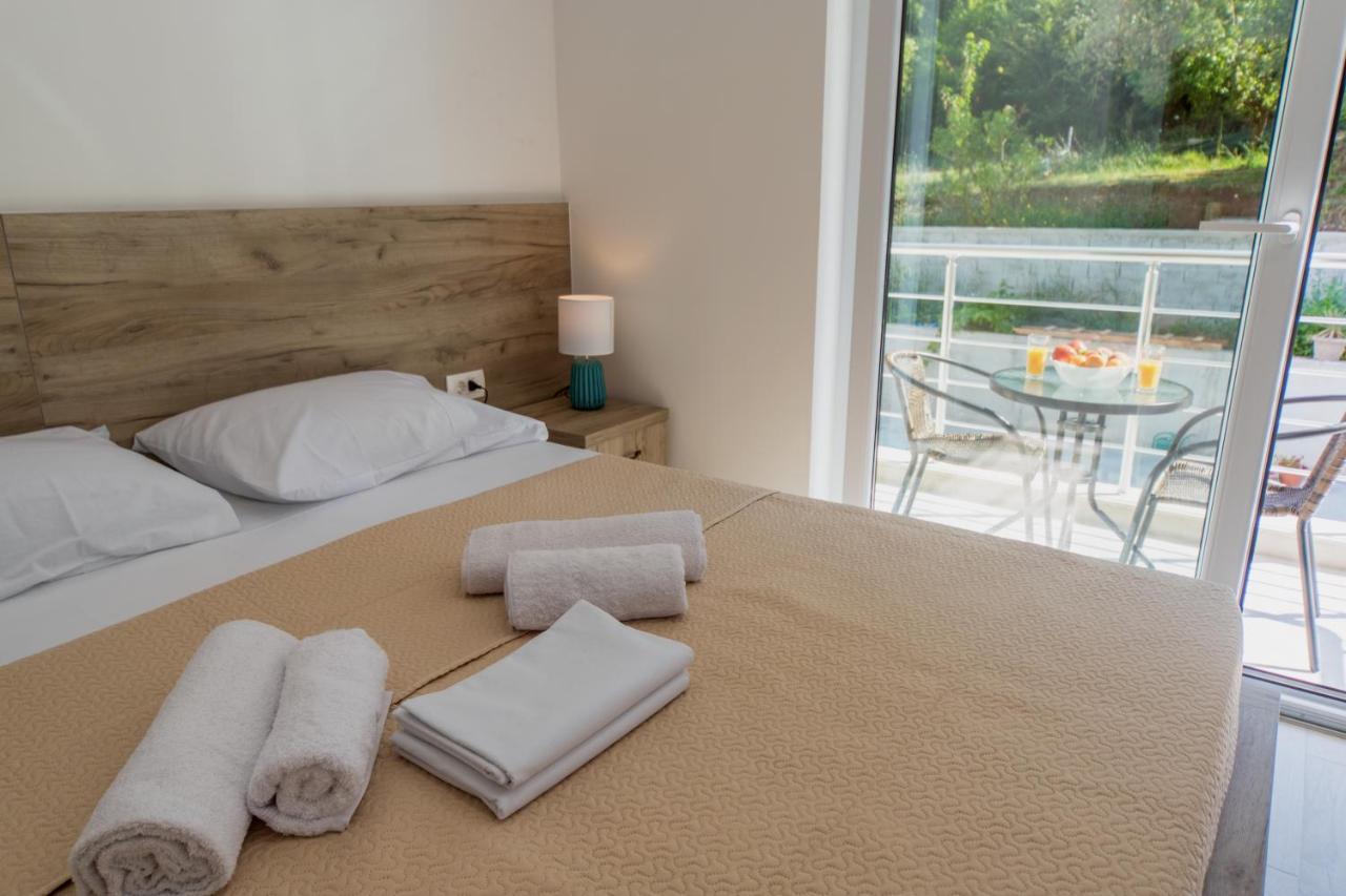 Grejm Lux Family Apartments Petrovac Dış mekan fotoğraf