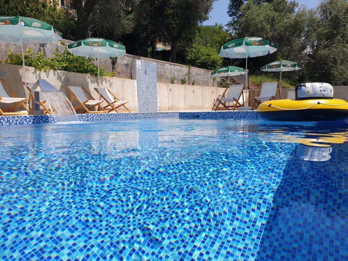 Grejm Lux Family Apartments Petrovac Dış mekan fotoğraf