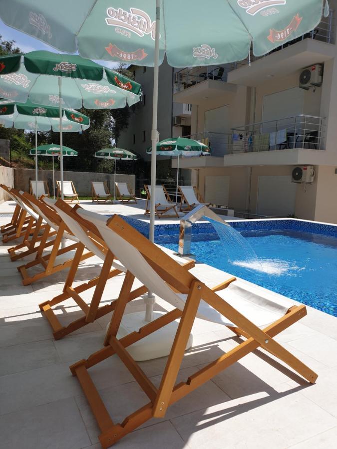 Grejm Lux Family Apartments Petrovac Dış mekan fotoğraf